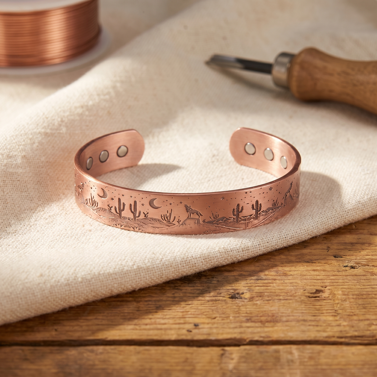 Alina's Cove Kupferarmband